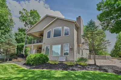 Image de Beautiful Lake of the Ozarks Family Home in a quiet cove at Mm44. 5