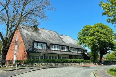 Image de Stadler - an der alten Dorfkirche