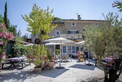 Image de Gîtes de charme, 10 chambres, 25 couchages, piscines et nombreux équipements