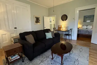Image de 76 Baseball Apartment - Cozy Apartment in Village of Cooperstown