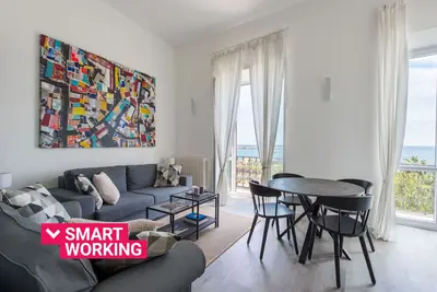Image de Trinacria loft with sea view