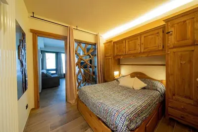 Image de Apartment 2 - Blue Moon