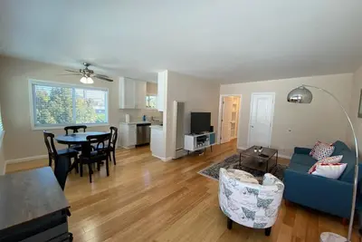 Image de Westside turnkey 2 bd apt #10