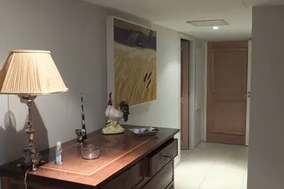 Image de Très bel appartement  en centre ville, à  2 minutes de la plage et de la gare
