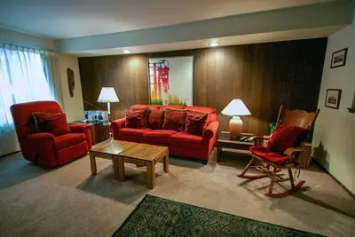 Image de Horizons 4 189 Downtown Location On Shuttle Route, Great Complex Amenities by RedAwning