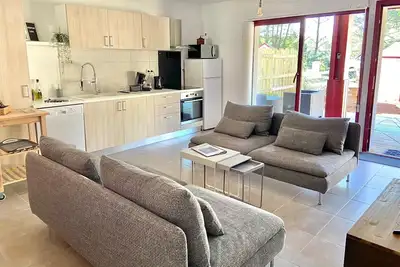 Image de Bel appartement classé *** 68m2, golf, océan, à proximité des pistes cyclables