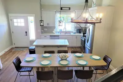 Image de Newer Townhouse A/C DogFriendly BeachPath Xbox Shuffleboard Pacman PingPong EVch