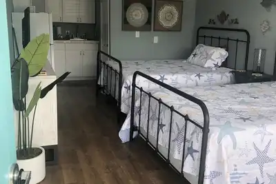 Image de Affordable Beach Getaway