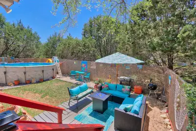 Image de MImi's Place I  Pool with Outdoor Entertaining Space