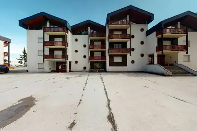 Image de Confortable appartement pour 4 personnes avec piscine, Wifi, balcon, animaux admis et parking