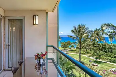 Image de Maui Resort Rentals: Honua Kai Konea 348 – Xl 1br w/ Partial Ocean Views, Only 1 Stack Back from Oceanfront!