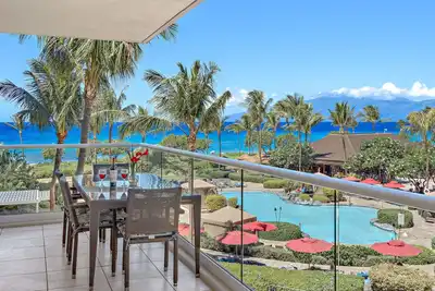 Image de Maui Resort Rentals: Honua Kai Hokulani 309 - Deluxe 2br Ocean View in Hokulani's Sought-After \"09\" Stack, Corner Floor Plan, Massive \"L\" Shaped Balcony, Gorgeous Ocean Views!