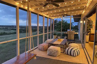Image de Best sunset and stargazing patio, quiet and peaceful!