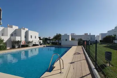 Image de Family holidays with pool