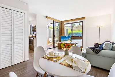 Image de Chic getaway in West Maui with a modern twist