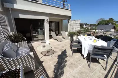 Image de Appartement T4 pour 6/7 personnes avec terrasse 30m² vue sur les pins