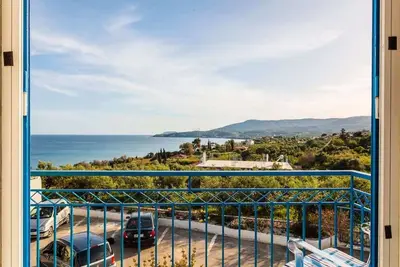 Image de Koroni Seaview Retreat - Summer Escape Lodging