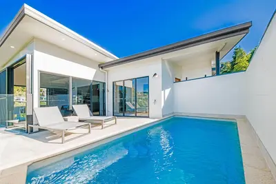 Image de 3 Bedroom Holiday Home, Valley Views in the heart of Airlie Beach