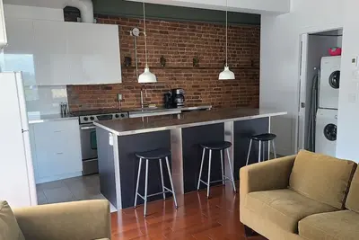 Image de Condo with big rooftop terrace and parking!