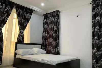 Image de Private 2 bedroom house steps from the beach