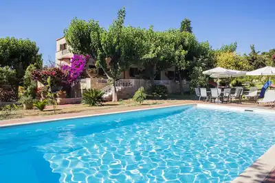 Image de Villa Agapi Stone built Cretan style property