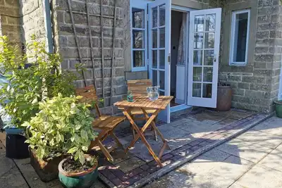 Cosy flat with a great view, near the centre of Hebden Bridge