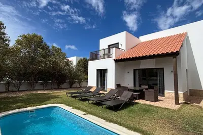 Image de **From Only €99 a night ** Sea View 3 Bed\/ 3 Bath Villa. Free Fast Wifi**