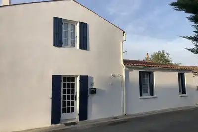 Image de Maison de pêcheur, proche de la plage, 2 chambres + salon avec convertible