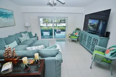 Image de Cute Coastal Condo in Oceanwalk! Perfect for Large Families.