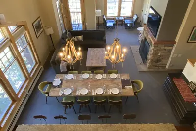 Image de Spacious Kirkwood luxury condo with mountain and meadow views on mountain side
