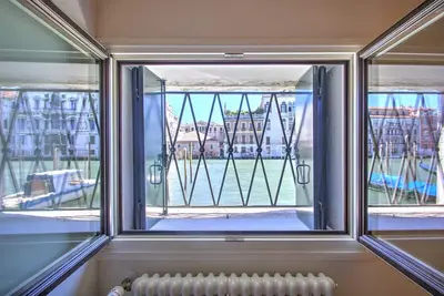 Image de Grandcanal-Red, new, 3 people, fiber free wifi