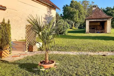 Image de Gite Cosy en pierres et poutres apparentes avec piscine privée