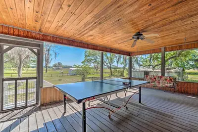 Image de Family-Friendly Home w\/ Deck by Rainbow Springs!