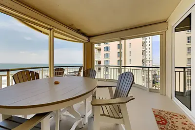 Image de Beach Colony Towers #9d | Gulf Front Condo w. Beach + Pool Access