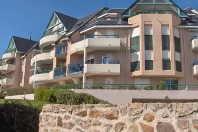 Image de Saint Marc Sur Mer centre-ville proche Plage