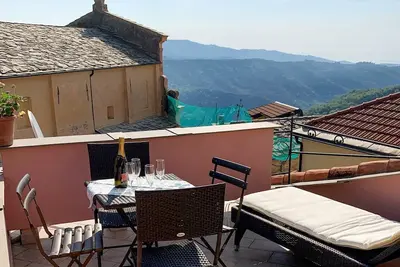 Image de Merveilleuse maison de vacances privée avec Wifi, Tv, terrasse, animaux admis et vue panoramique