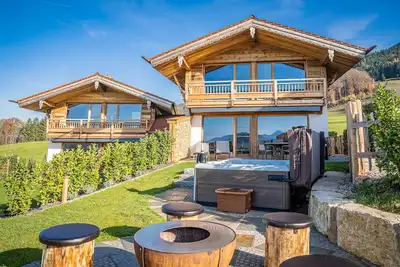 Image de Alm Chalet Kone, 130 sqm for 4 people, wood-burning stove, box-spring beds
