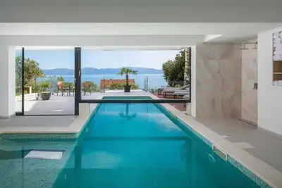 Image de Maison de vacances Podaca pour 1 - 9 personnes avec 4 chambres à coucher - Maison mitoyenne