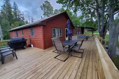 Image de Newley renovated 3 bed room 2 bath, on Indian river with boat dock, 1, 092 sq ft
