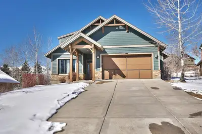 Image de Eden Mountain Home - 7 Bedrooms on Three Floors