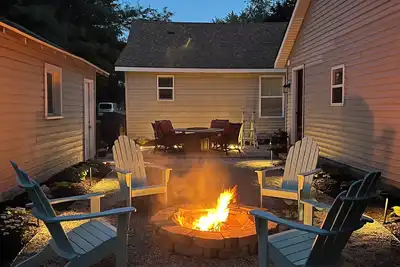 Image de Sparkling Home in Saugatuck area!