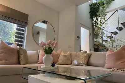 Image de Beautiful Modern Townhouse at Santa Monica Beach