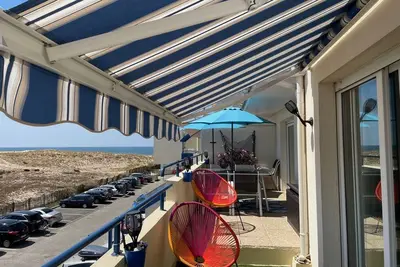 Image de T3 Front De Mer -Maxi 6 -orienté Sud - Terrasse 22 M2-2 piscines- Wifi-Parking