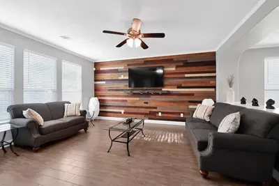 Image de Stunning & Spacious home, 8 beds, Ps4, Karaoke and lots more!