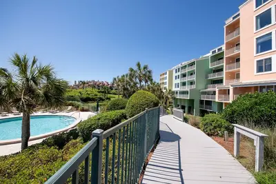 Image de Shipwatch #1305 - Ocean Front! | 3 Bed, 3. 5 Bath