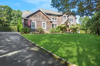 Image de Hamptons Summer Rental - secluded pool + 5 minutes to beach