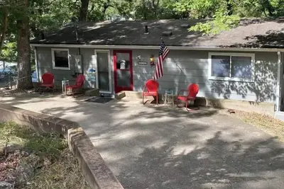 Image de Lakefront Home in Sunrise Beach