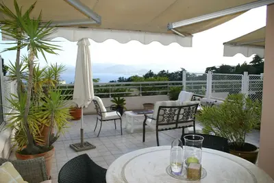 Image de T2 Climatise Avec Super Vue Mer Et Grande Terrasse De 50 M2 - 2 Piscines
