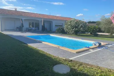 Image de Villa 180m² au calme climatisée, piscine sécurisée