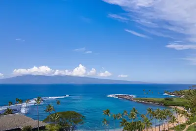 Image de Modern Hawaii ⛳️ Luxe Remodel, closest 3br Kapalua Golf Villa, Beach & 4th Tee!